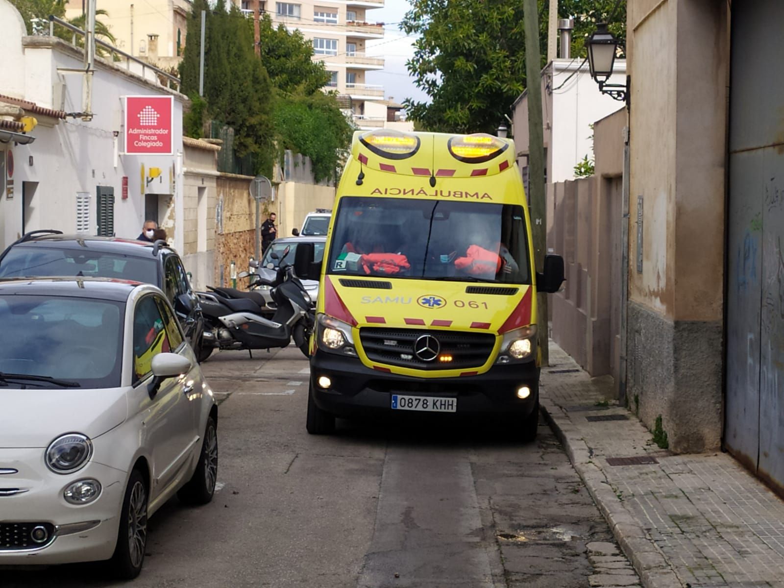 Quince desalojados por un incendio en un piso de El Terreno