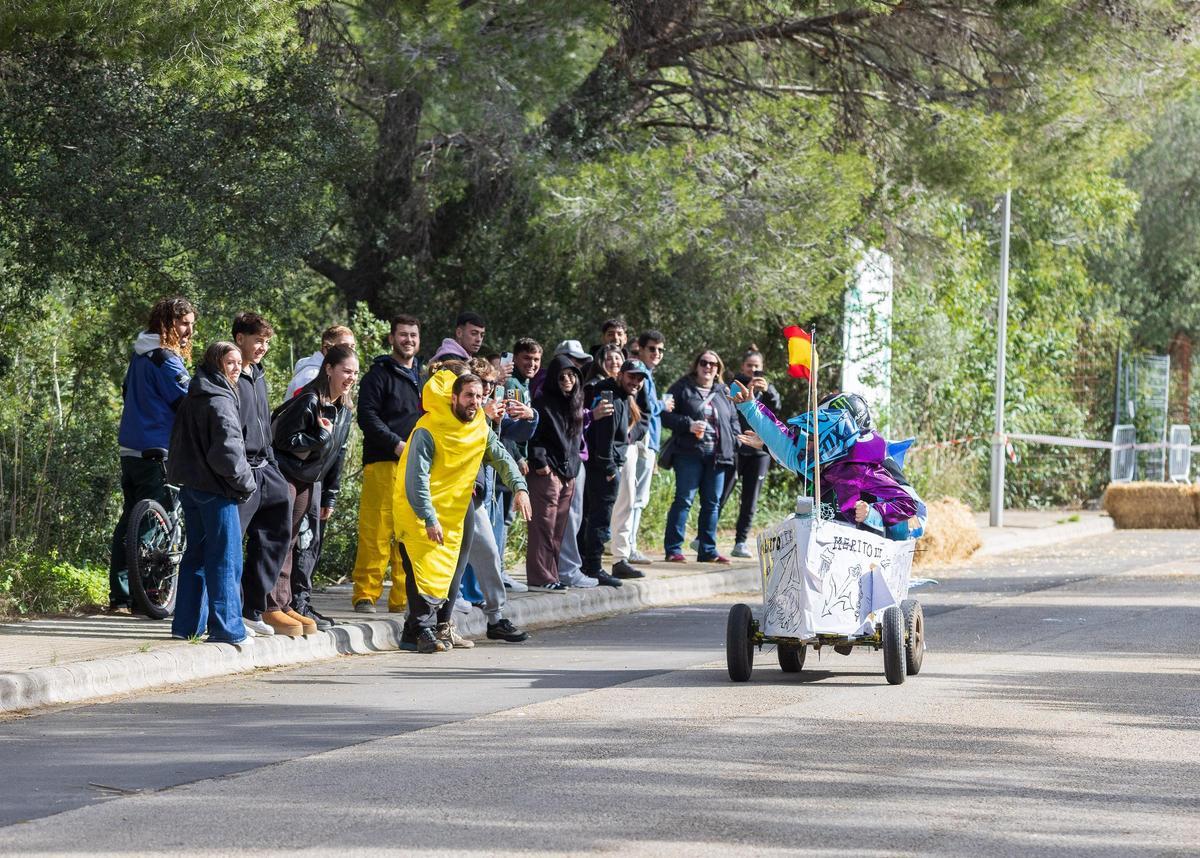 Así ha sido la primera Carrera de Carretons de Alcúdia Así ha sido la primera Carrera de Carretons de Alcúdia