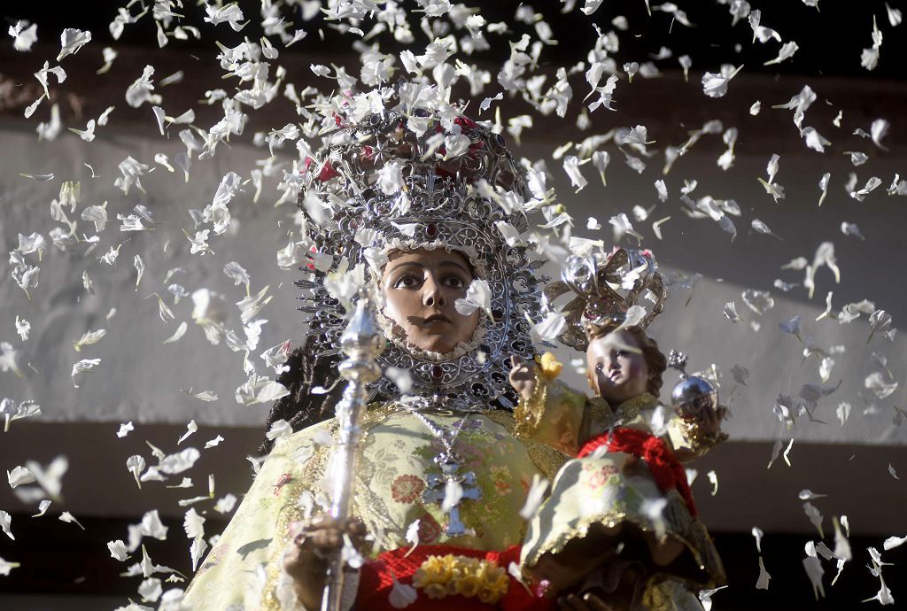 Así ha sido el regreso de la Virgen de la Fuensanta a su monasterio en Algezares