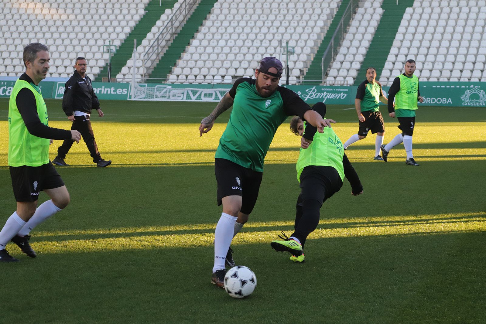 El Córdoba CF Genuine y su entrenamiento de Navidad, en imágenes