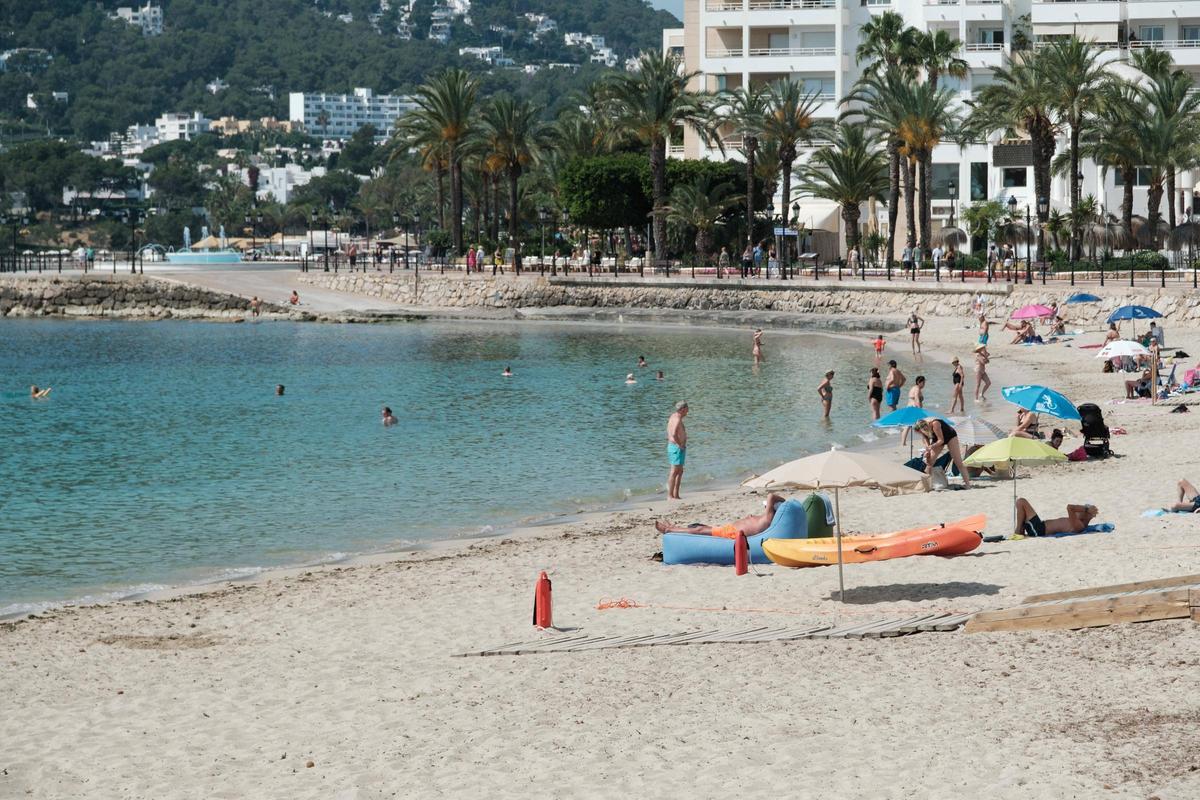 Imágenes sobre el inicio de temporada en Santa Eulária