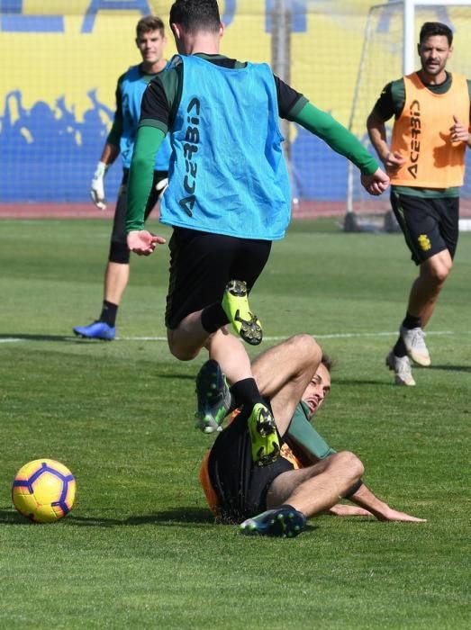 01/02/2019 TELDE. Entrenamiento UD Las Palmas en El Hornillo.  Fotografa: YAIZA SOCORRO.