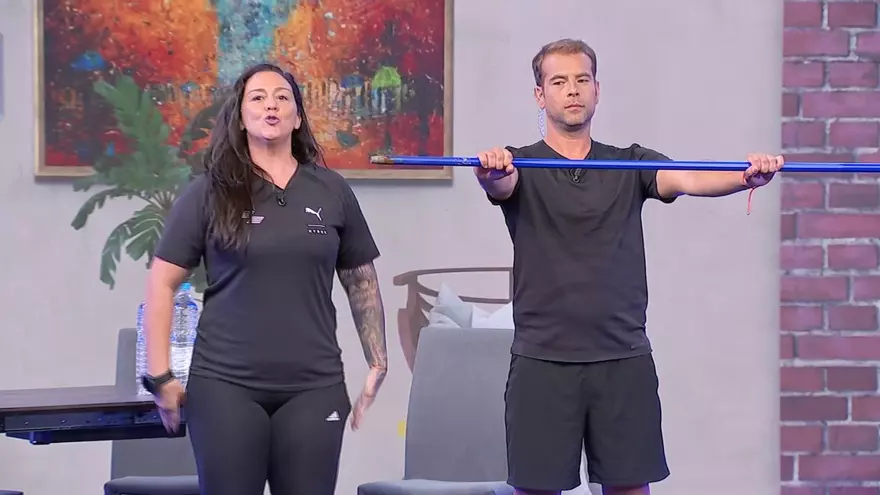 "Tú estás muy fuerte": el divertido momento de Pedro Machín en 'Ponte al Día' haciendo deporte "con flow
