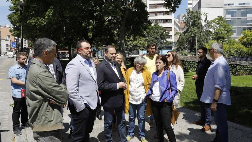 La derecha asturiana estalla tras la condena a Ábalos y Koldo: "Es inaceptable que la FSA siga mirando hacia otro lado"