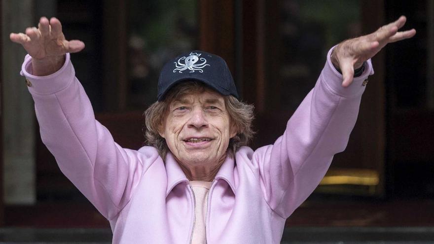Mick Jagger, cantando y corriendo a los 80