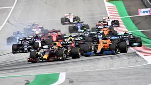 Verstappen imposa la seva llei a Àustria amb Hamilton fora del podi