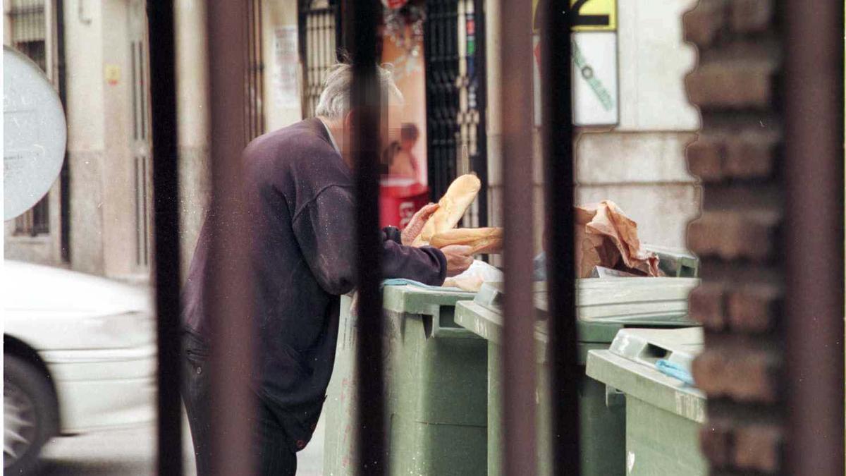 La tasa de riesgo de pobreza crece en la comarca año tras año, según el IVE.