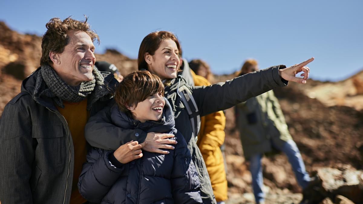 Vive una Navidad en familia y visita el Teide en Tenerife.