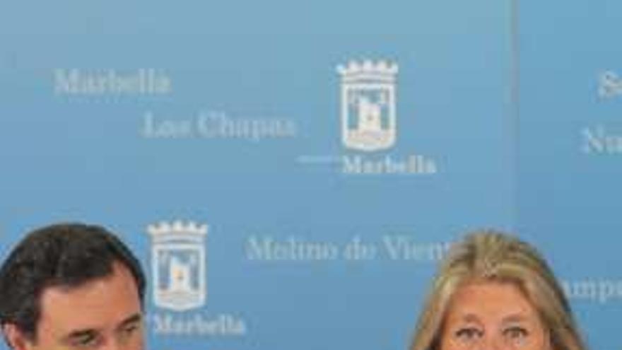 Marbella inicia el rescate de tres líneas de autobuses que gestiona la Junta