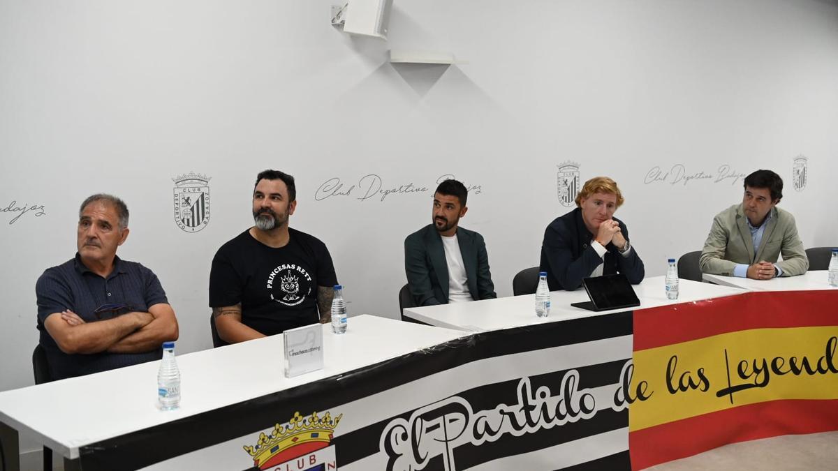 Imagen de la presentación con Paco Herrera, Francisco Santiago, David Villa, Ignacio Gragera y Luis Díaz-Ambrona