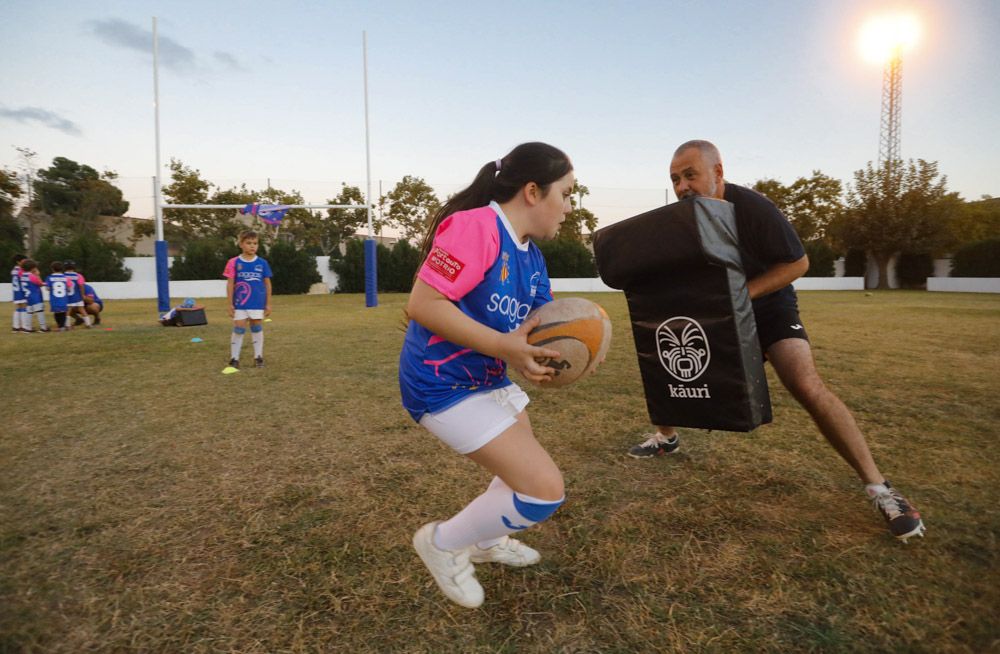 Estreles de Morvedre, un equipo modesto en Baladre, que transmite los valores del rugby, más allá del terreno de juego.