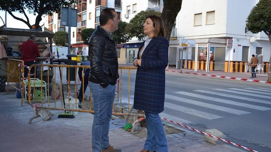 El Ayuntamiento de Ronda eleva los pasos de peatones de la avenida de Málaga