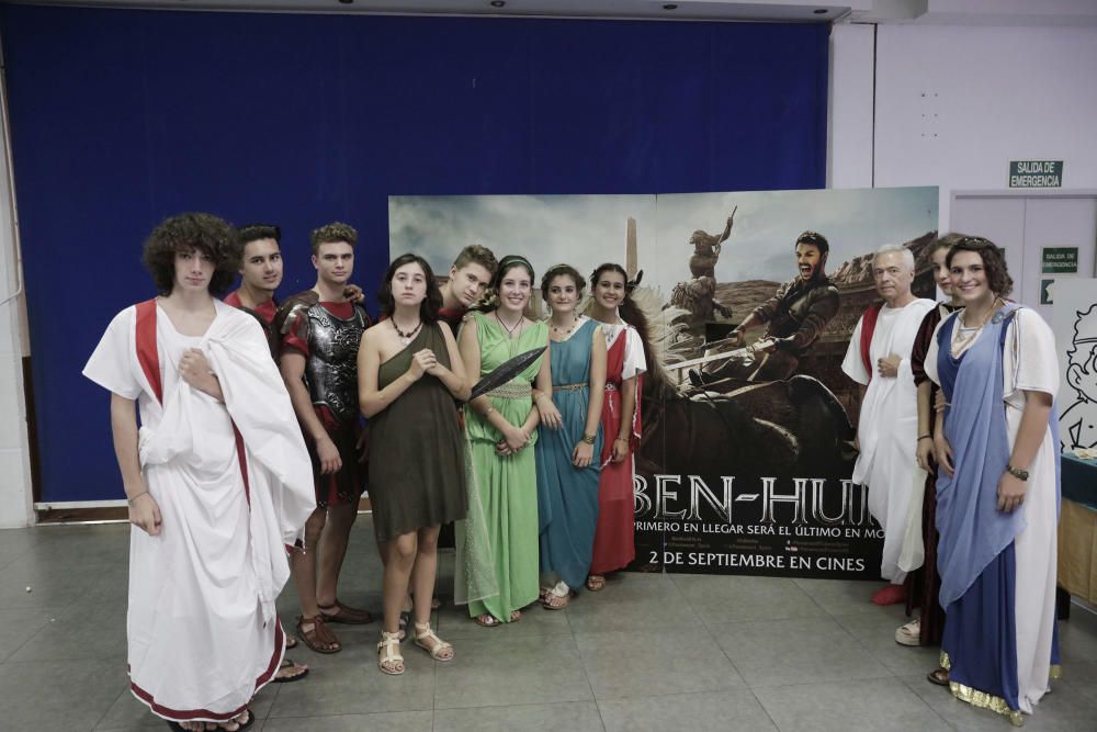 Los romanos amenizan el estreno de Ben-Hur