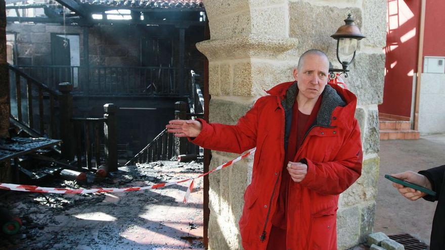 El monasterio budista calcinado en San Amaro: “Agradecemos cualquier ayuda”