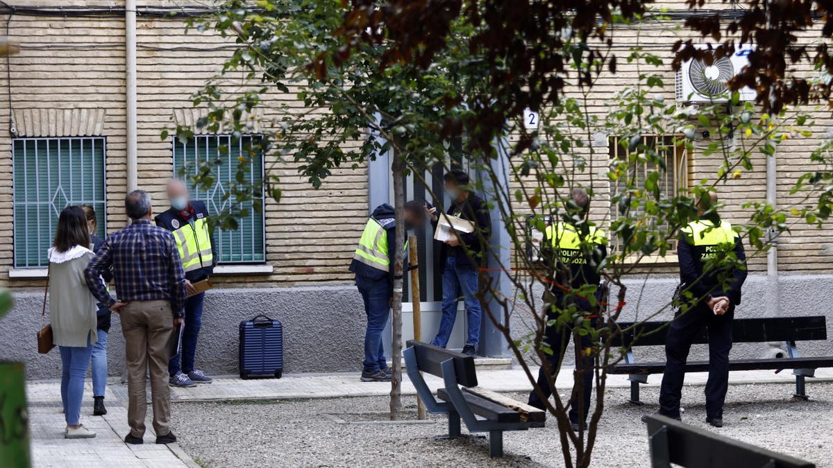 Momento de la entrada y registro.