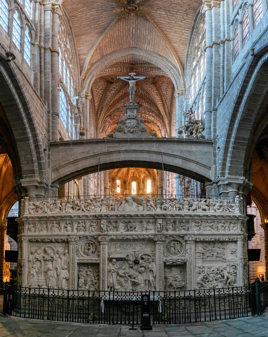 La Catedral de Ávila está compuesta por tres naves