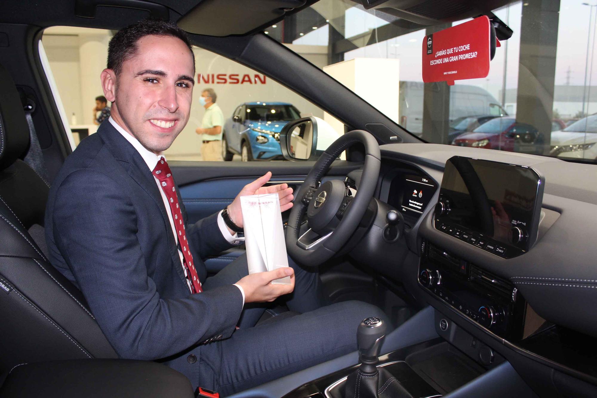 Antonio Jesús Gil Ruiz, en el interior de un Nissan Qashqai