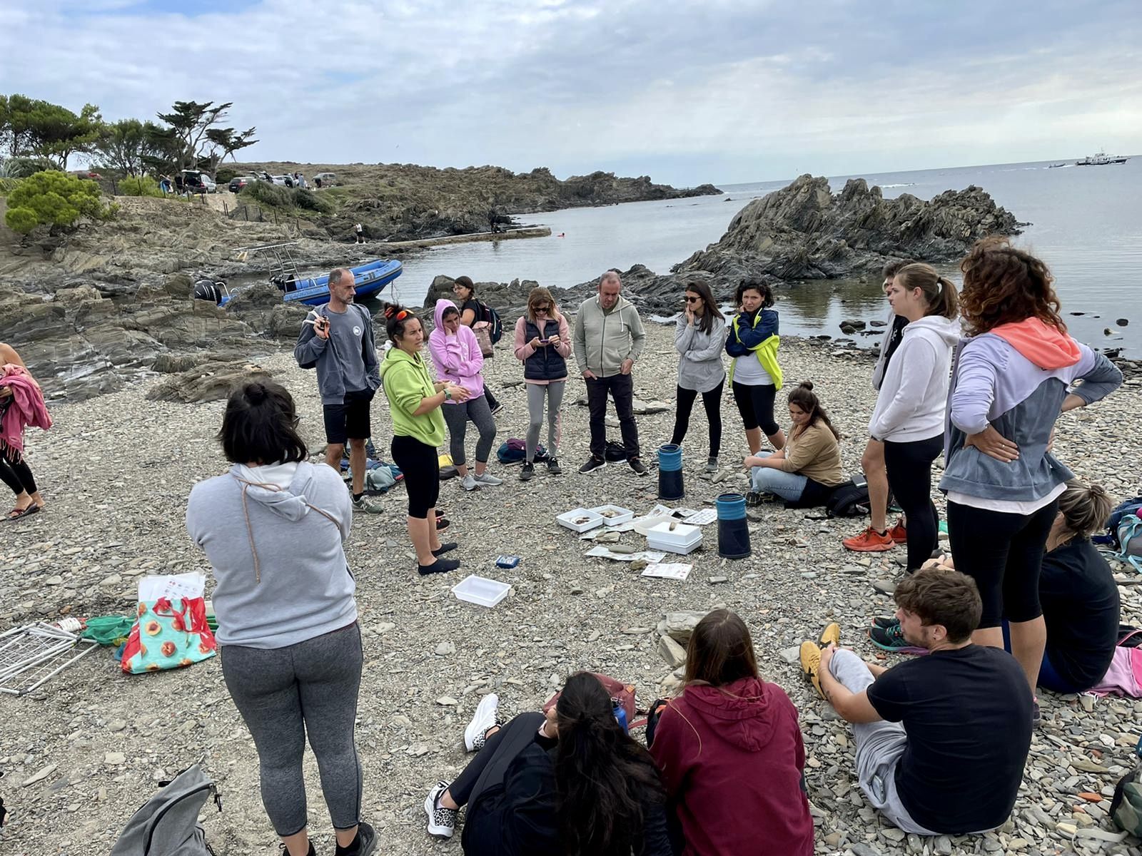 Els docents de l'Alt Empordà adquireixen els coneixements de l'entorn al cap de Creus