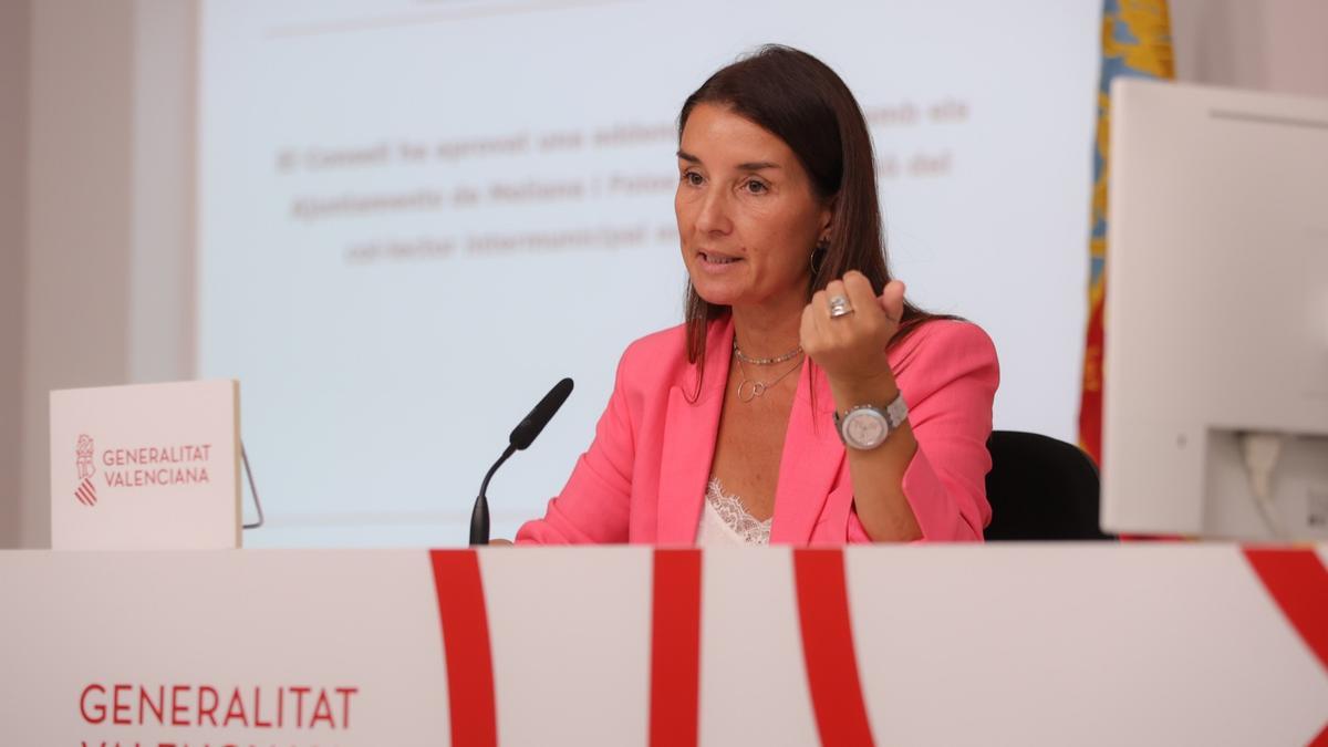 La consellera de Hacienda, Ruth Merino, interviene en la rueda de prensa posterior al pleno del Consell.