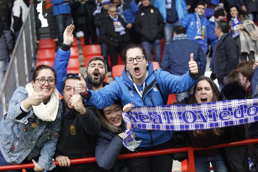 El oviedismo tiñe Lugo de azul