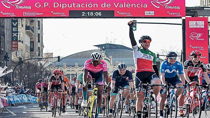 La VCV Féminas se celebra entre Paterna y València