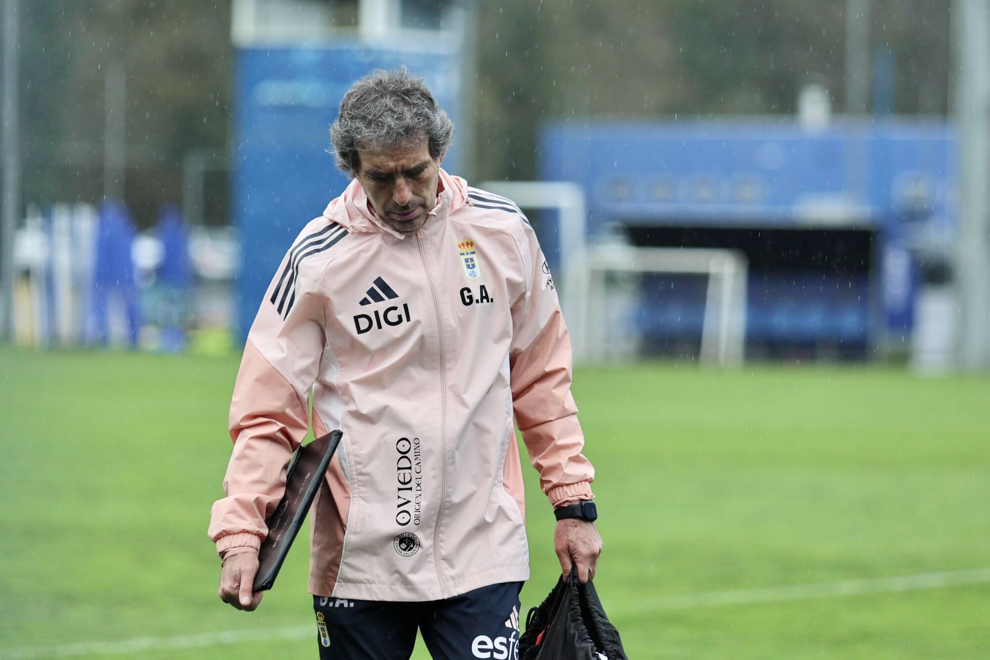 Así fue el primer entrenamiento de Guillermo Almada con el Real Oviedo