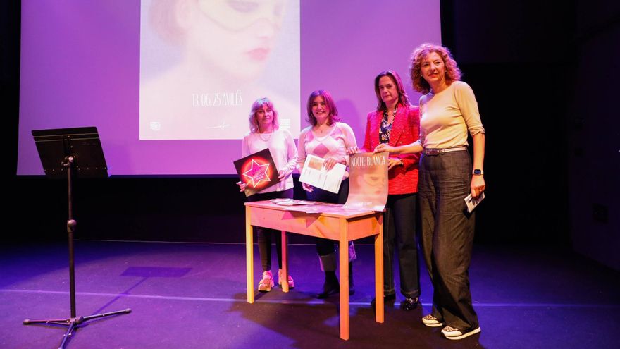 Anabel Barrio, Yolanda Alonso, Beatriz Miranda y Angélica García, en la presentación de la Noche Blanca.