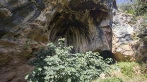 La Cova Negra de Xàtiva.