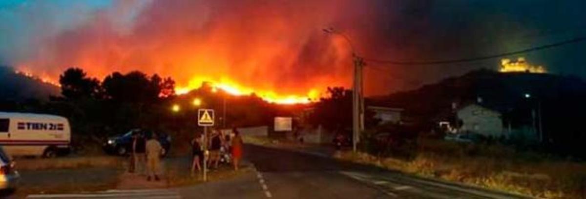 El fuego devora más de 7.000 hectáreas en Ourense y Lugo con cuatro incendios aún sin control