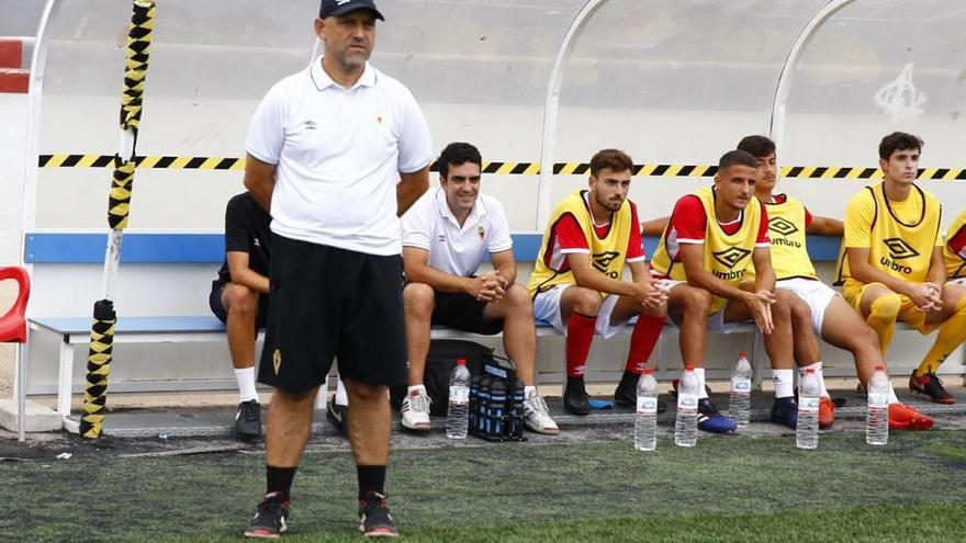 Víctor Basadre ha comenzado la temporada como técnico del Imperial, el filial del Real Murcia.