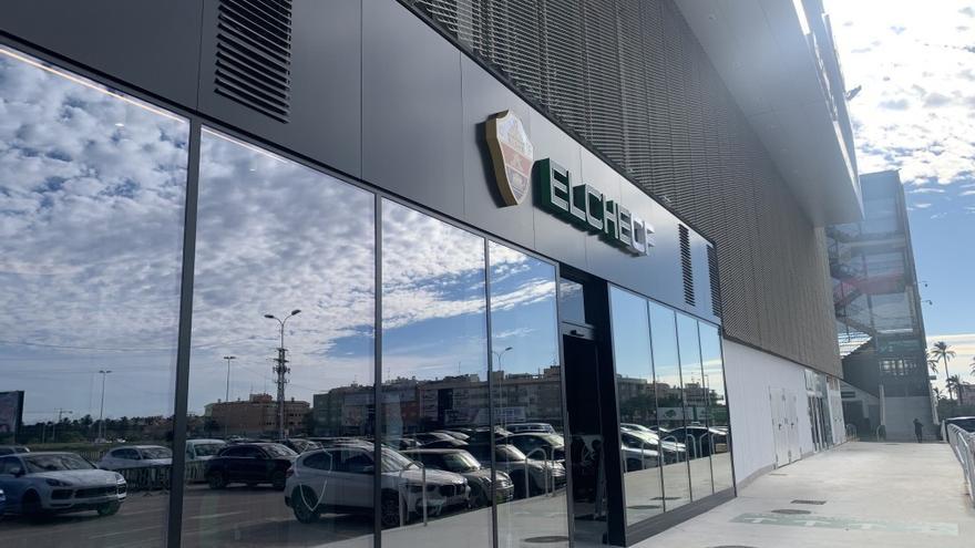 El Elche CF abre su nueva tienda oficial este jueves - Información