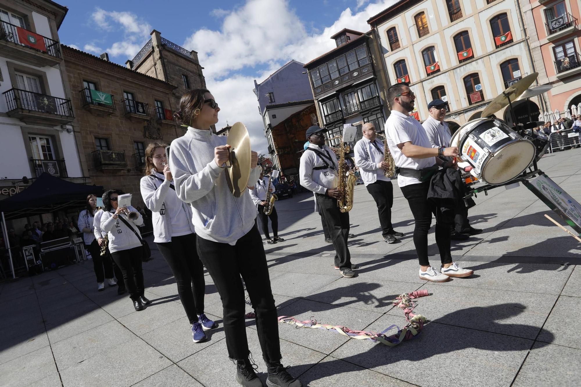 EN IMÁGENES: el inicio de las fiestas del Bollo 2024 en Avilés