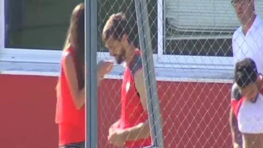 Primer entrenamiento de Llorente con la camiseta del Sevilla