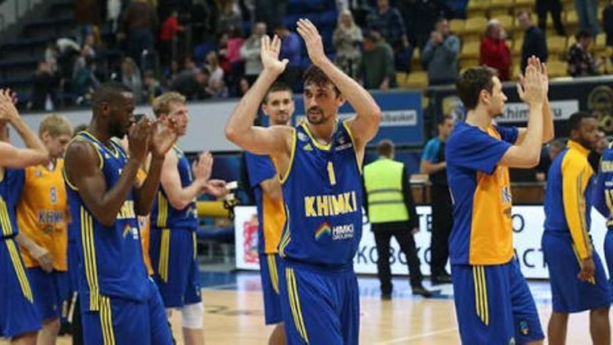 La plantilla del Khimki, tras un encuentro del Top 16.