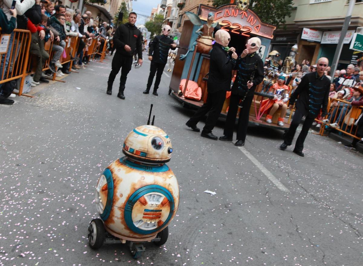 Aquí están las mejores imágentes del desfile concurso del Carnaval de Torrevieja 2025