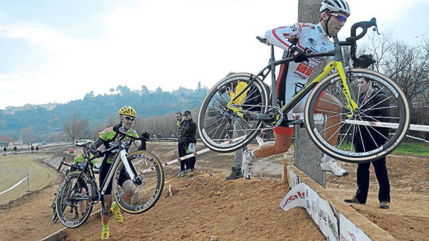 Manresa s&#039;apunta al ciclocròs