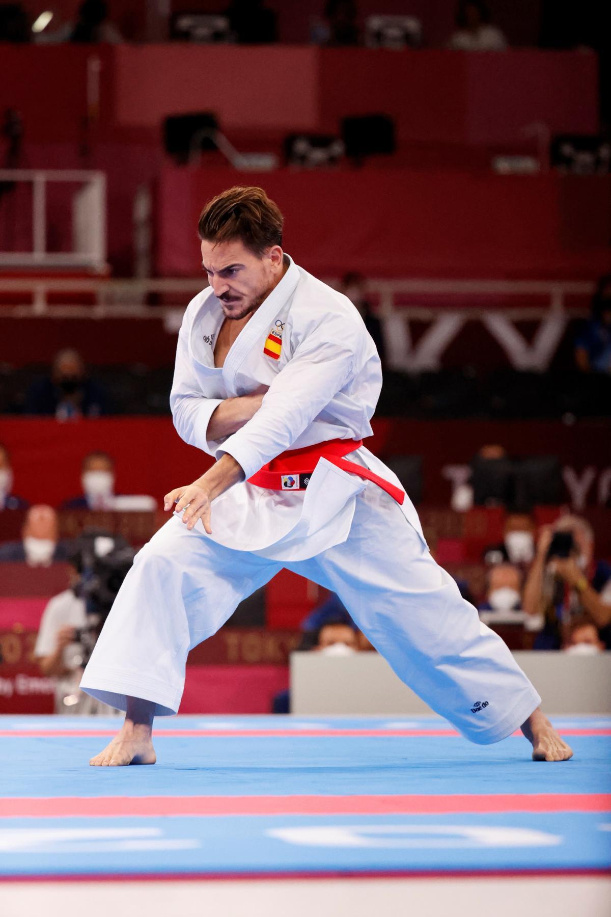 Damián Quintero, medalla de plata en kárate