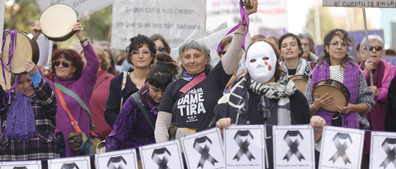 VÍDEO: Siero se convierte en el epicentro de la lucha contra la violencia machista: "Se acabó"