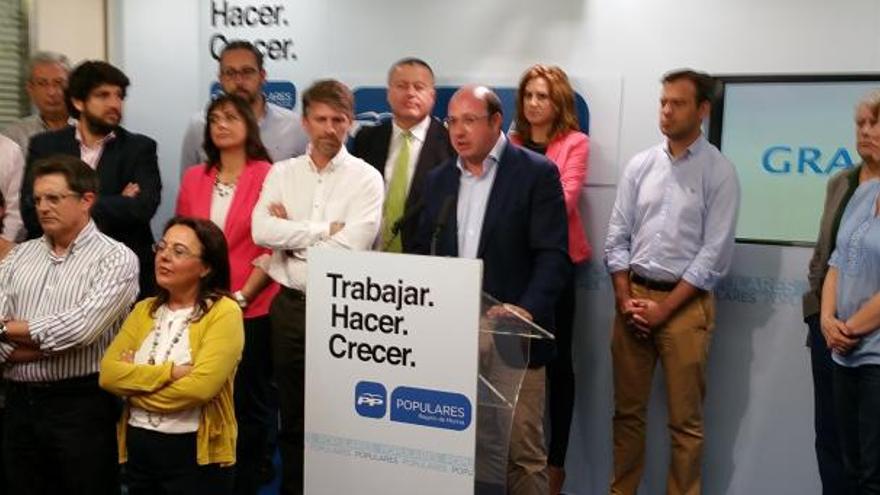 Sánchez, durante la rueda de prensa que ofrece en la sede del PP.