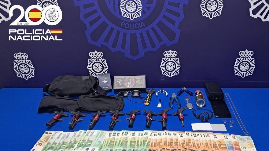 Cae una banda de ladrones profesionales tras desvalijar doce domicilios en Palma