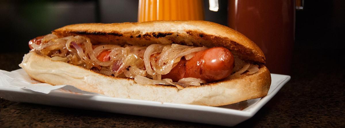 Frankfurt "El Farolet", un dels productes més emblemàtics del negoci.