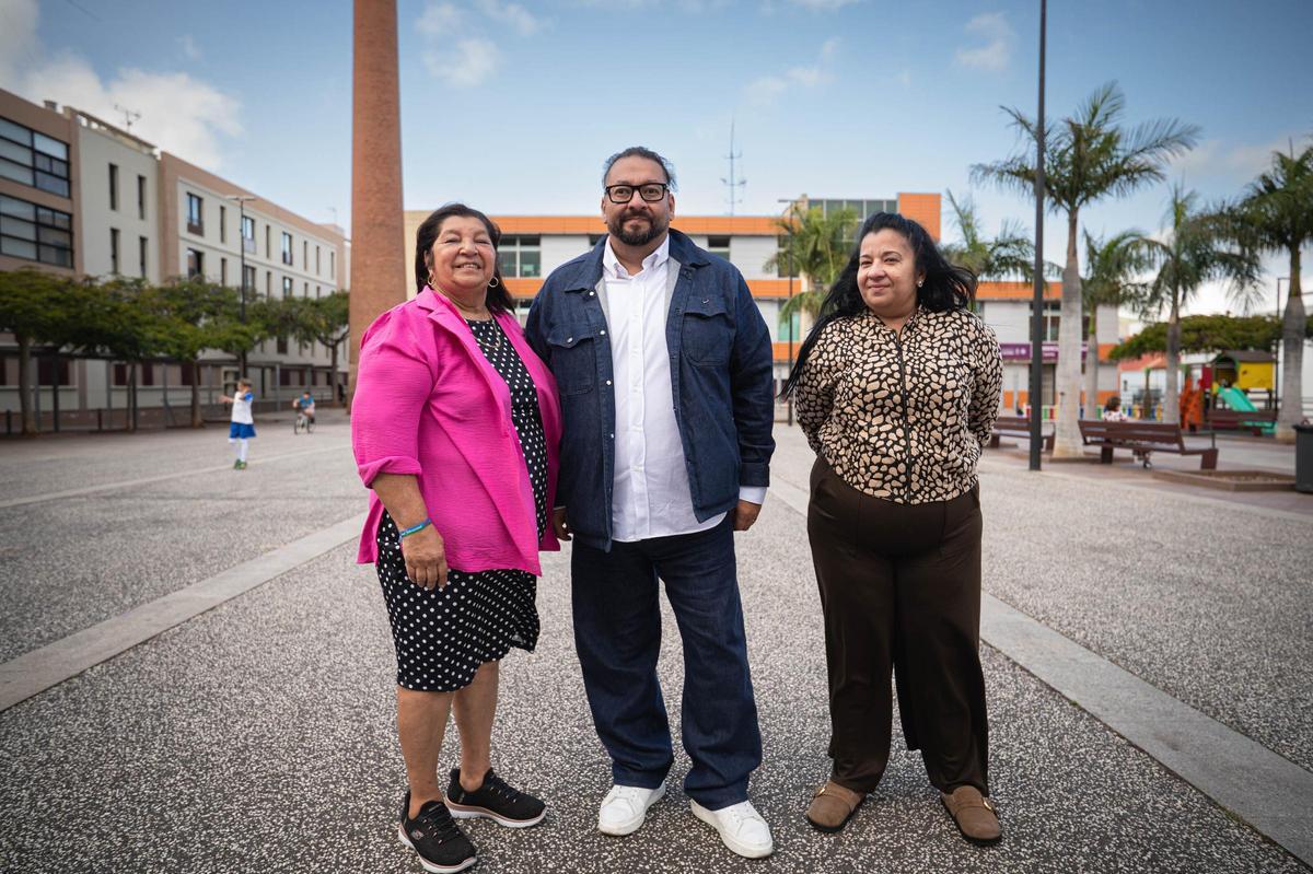 De izquierda a derecha, Josefa Fernández, José Heredia y Pilar Heredia
