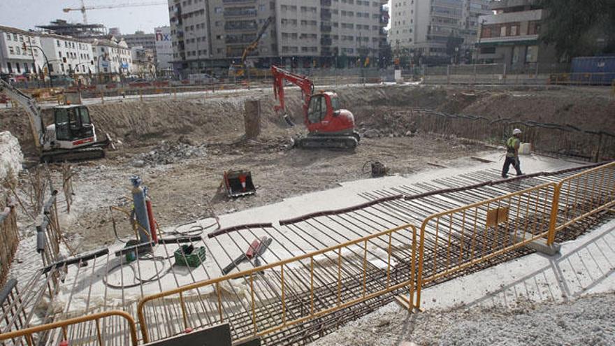 Las obras del metro en Callejones del Perchel acumulan cuatro años de retraso.