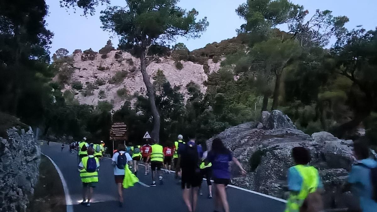 'Pujada Lluc a Peu' 2025: Cerca de 5.000 personas completan el recorrido