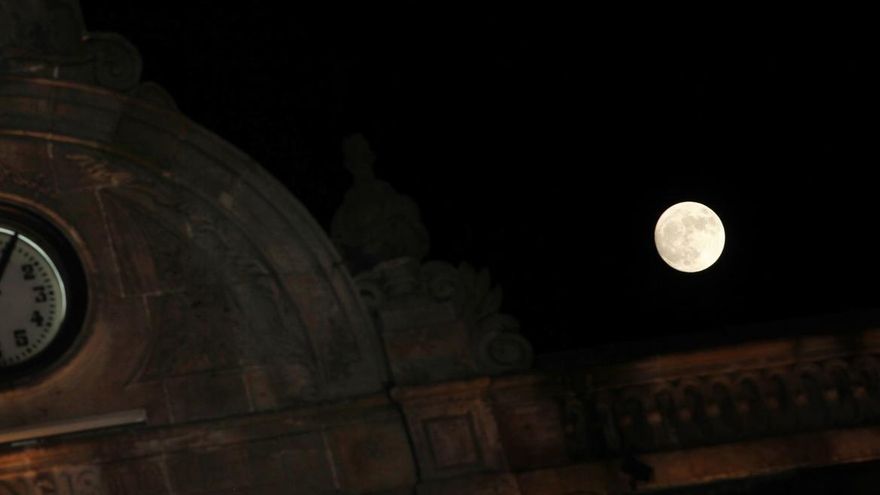 Luna llena en Gijón