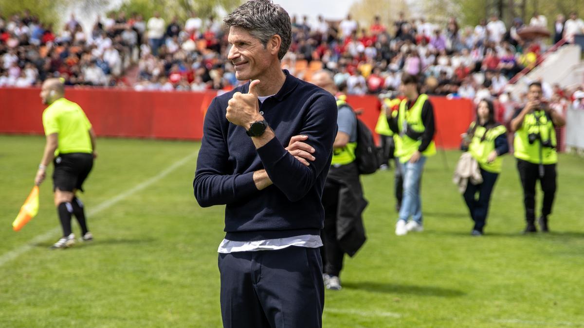 El Alcalá renueva a Vivar Dorado