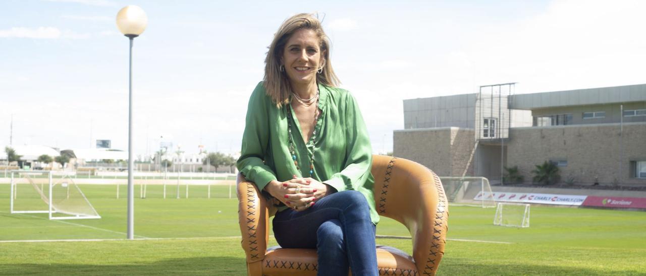 Laura Kalb, en las instalaciones de Santos Laguna. | G. Orlegi