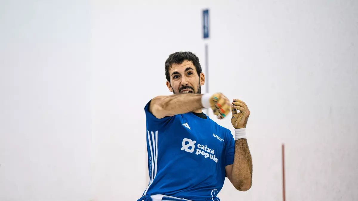 Salva Palau, Salva i Bueno es mostren intractables a Pelayo