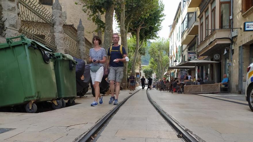 El comité de empresa del Tren de Sóller tacha de “irresponsable” al Ayuntamiento por permitir terrazas junto a las vías