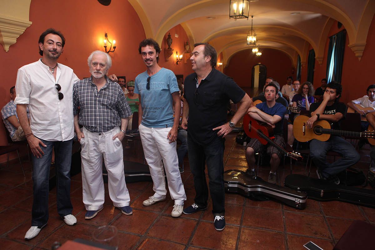 En 2011 con los guitarristas cordobeses José Antonio Rodríguez y